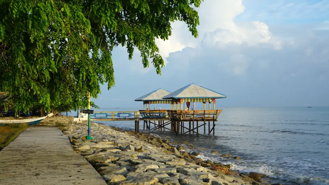 Rekomendasi Pantai Terbaik di Riau: Menikmati Pesona Alam Laut yang Menawan